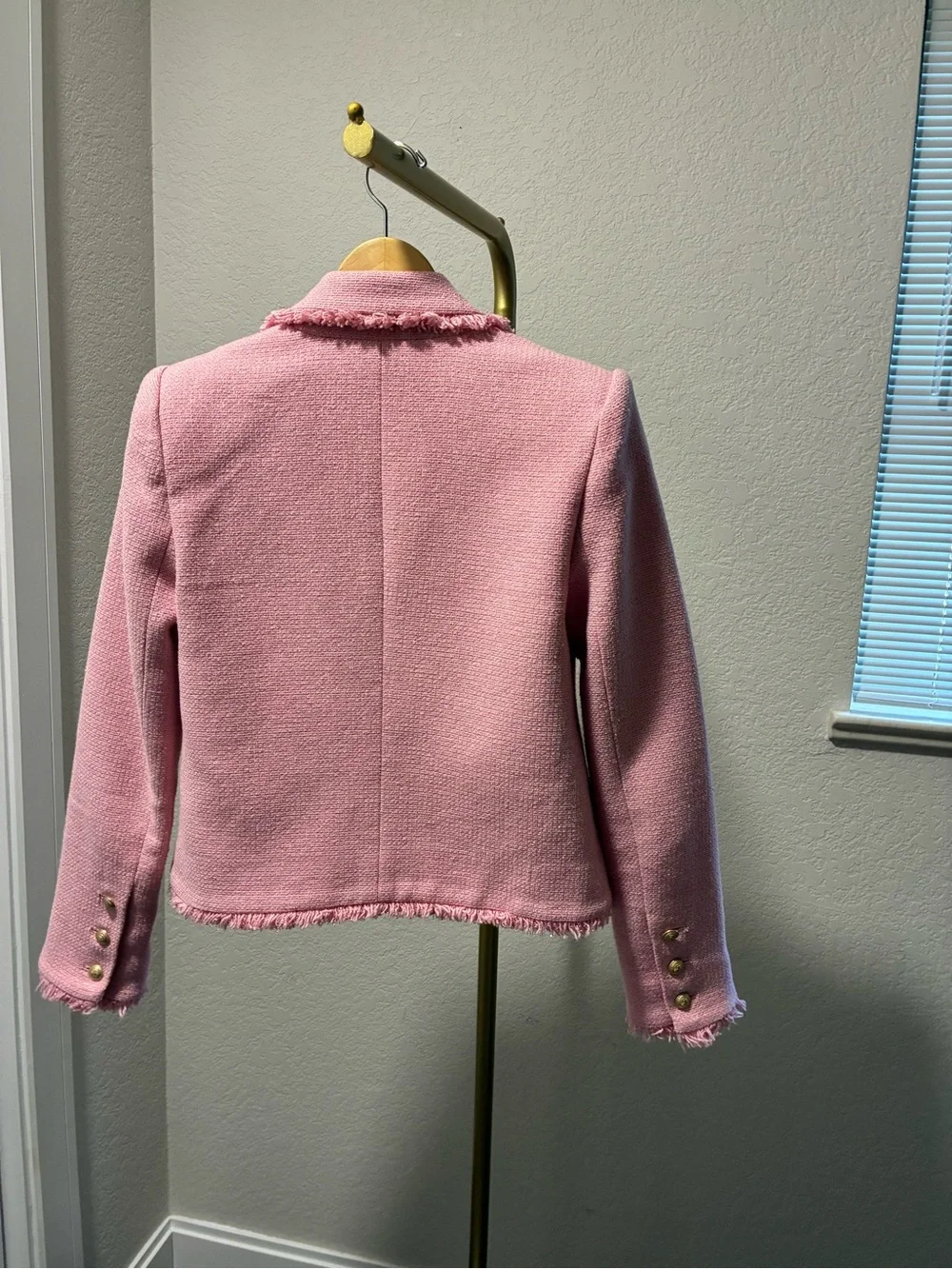 L'AGENCE Pink Frayed Jacket - Picture 4 of 10